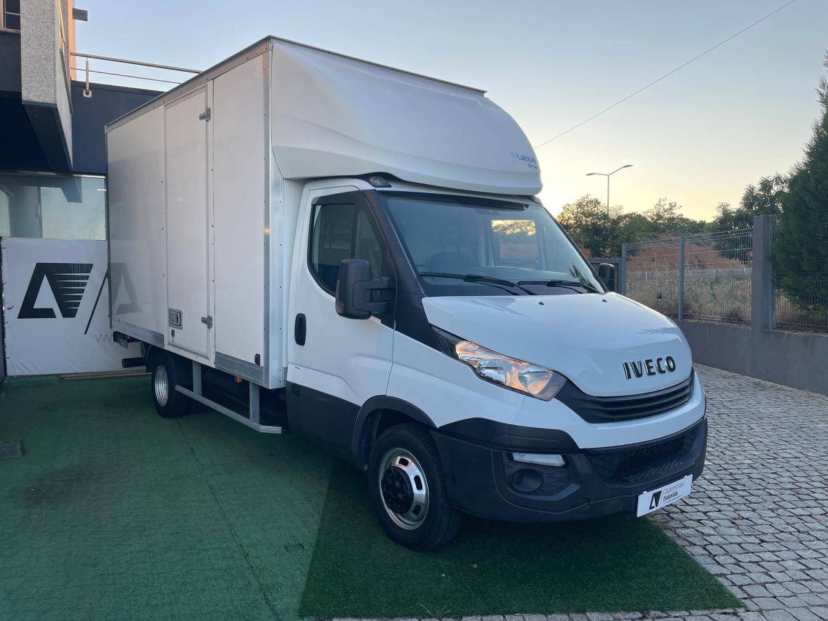 iveco-daily-2018-diesel-2998cc