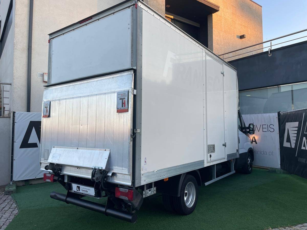 iveco-daily-2018-diesel-2998cc