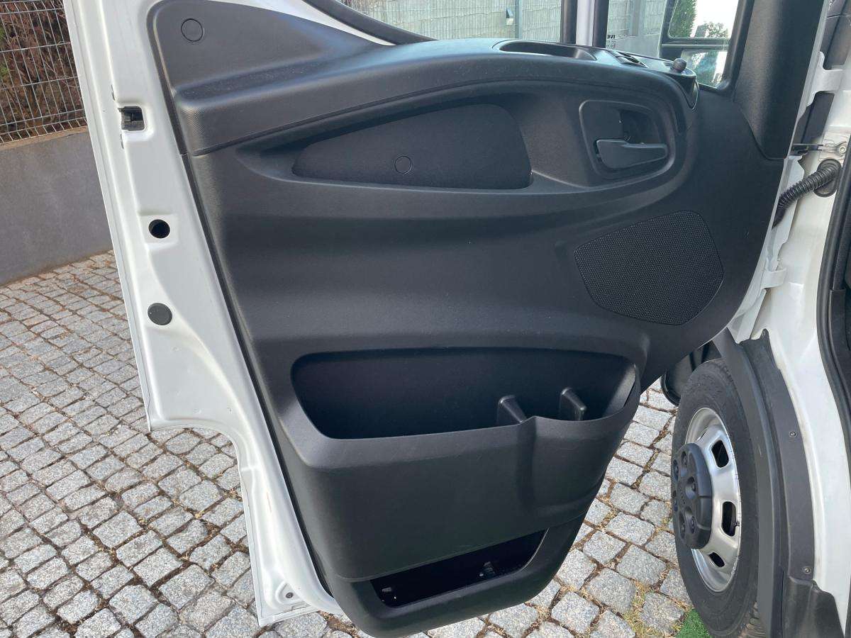 iveco-daily-2018-diesel-2998cc