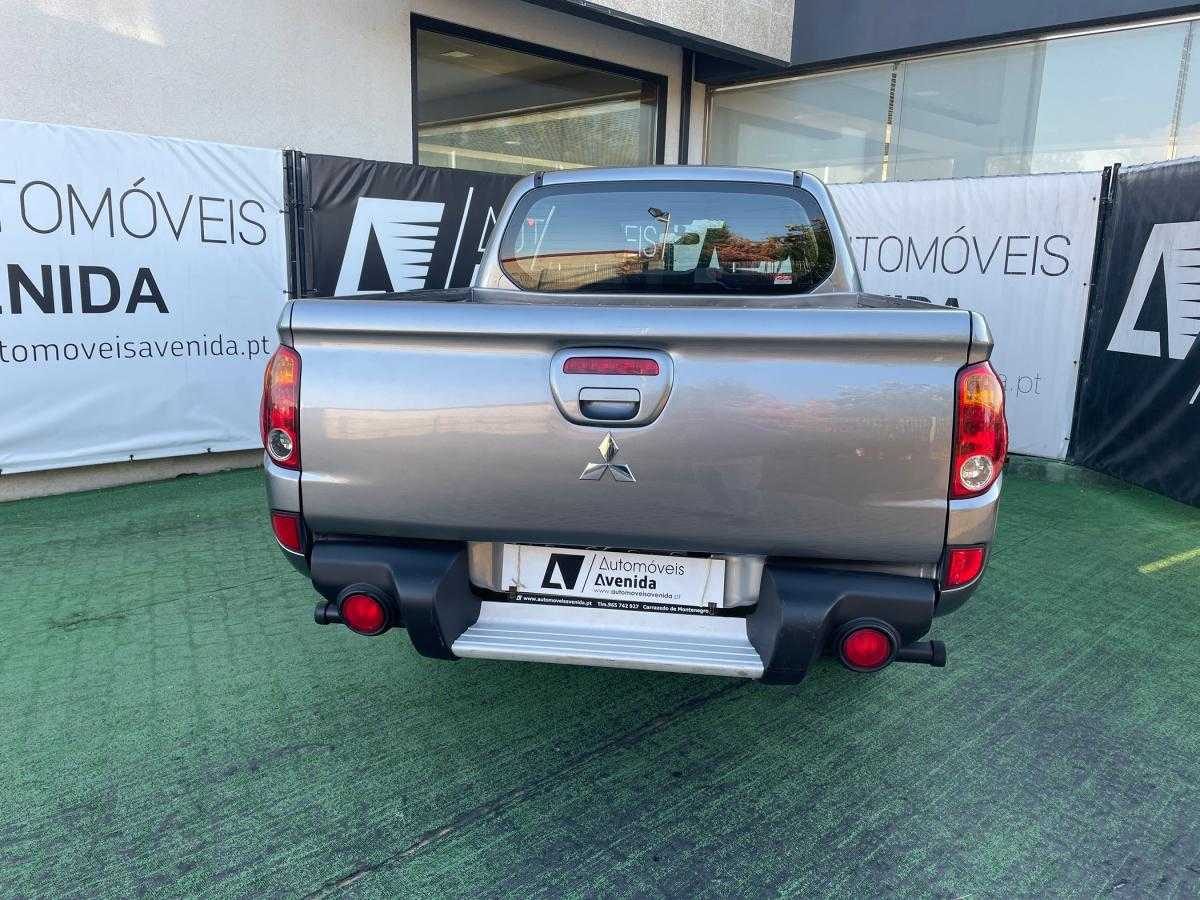 mitsubishi-l200-2011-diesel-2477cc