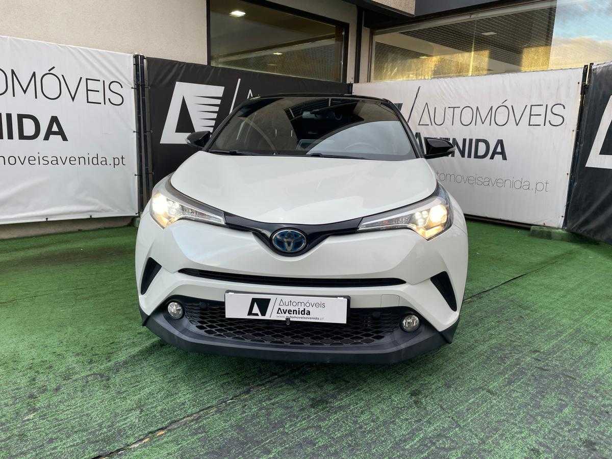 toyota-c-hr-2019-hibrido-a-gasolina-1798cc