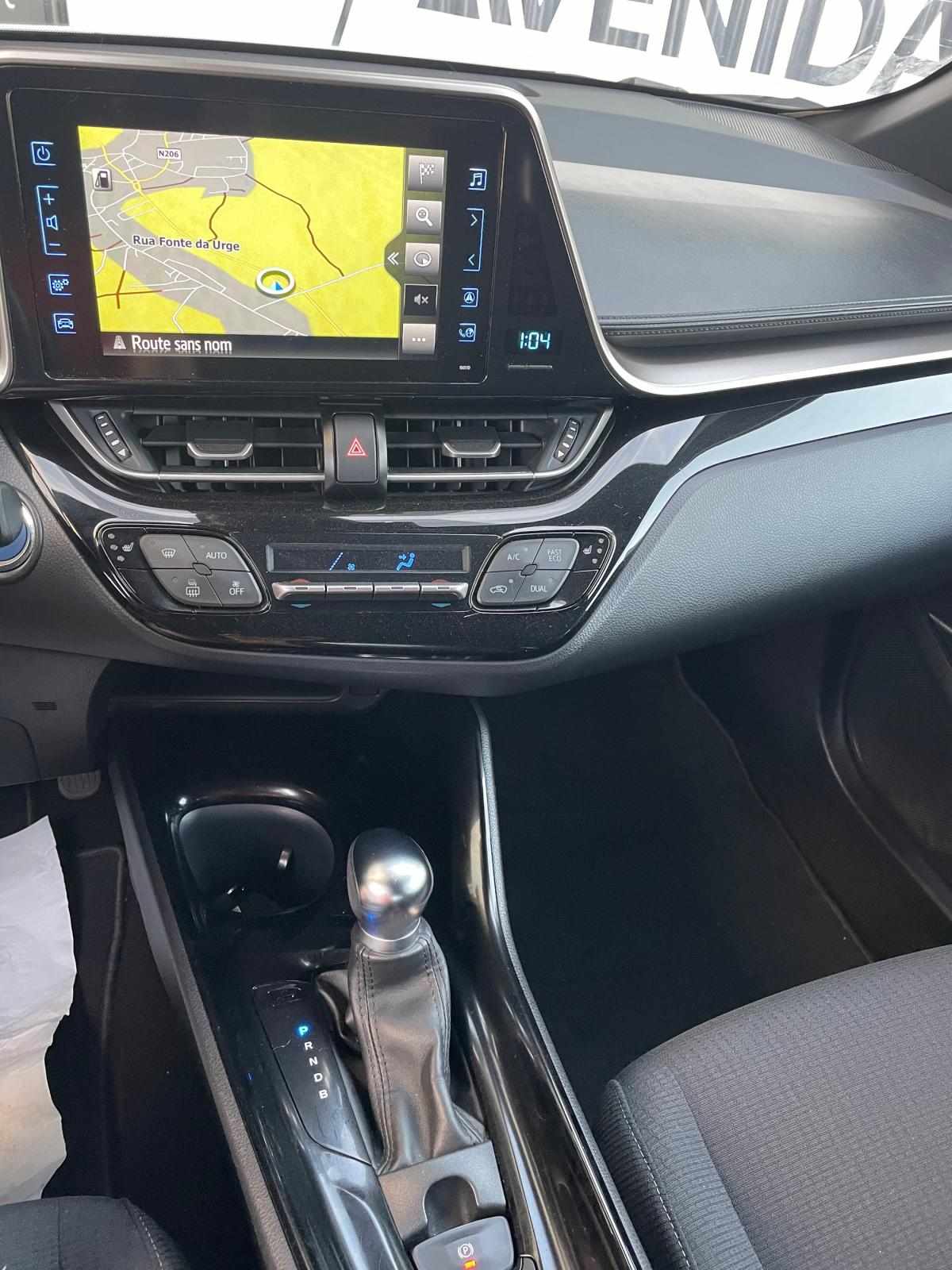 toyota-c-hr-2019-hibrido-a-gasolina-1798cc