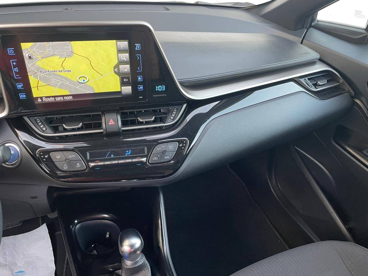 toyota-c-hr-2019-hibrido-a-gasolina-1798cc