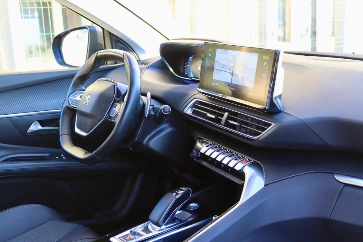 peugeot-3008-2023-hibrido-a-gasolina-1598cc