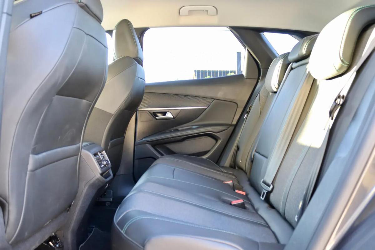 peugeot-3008-2023-hibrido-a-gasolina-1598cc