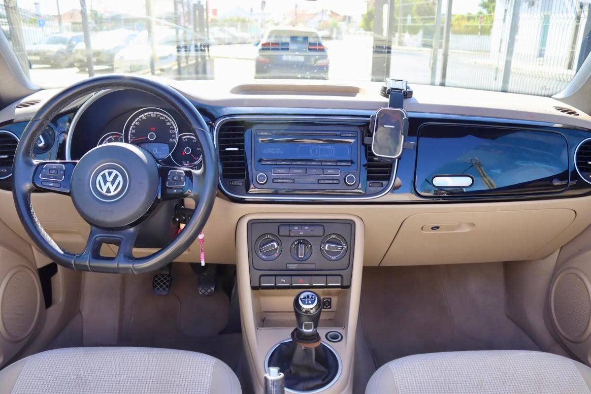 volkswagen-beetle-2014-diesel-1598cc