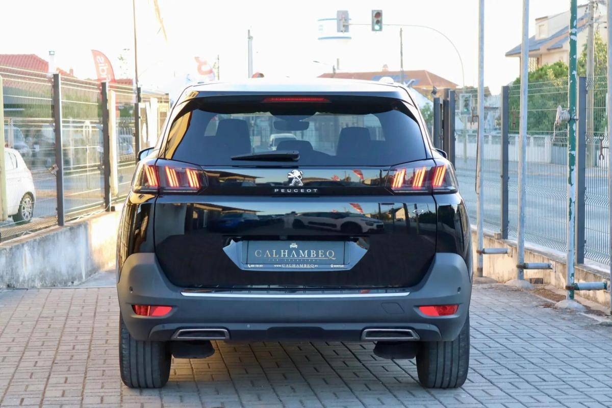 peugeot-5008-2021-gasolina-1199cc
