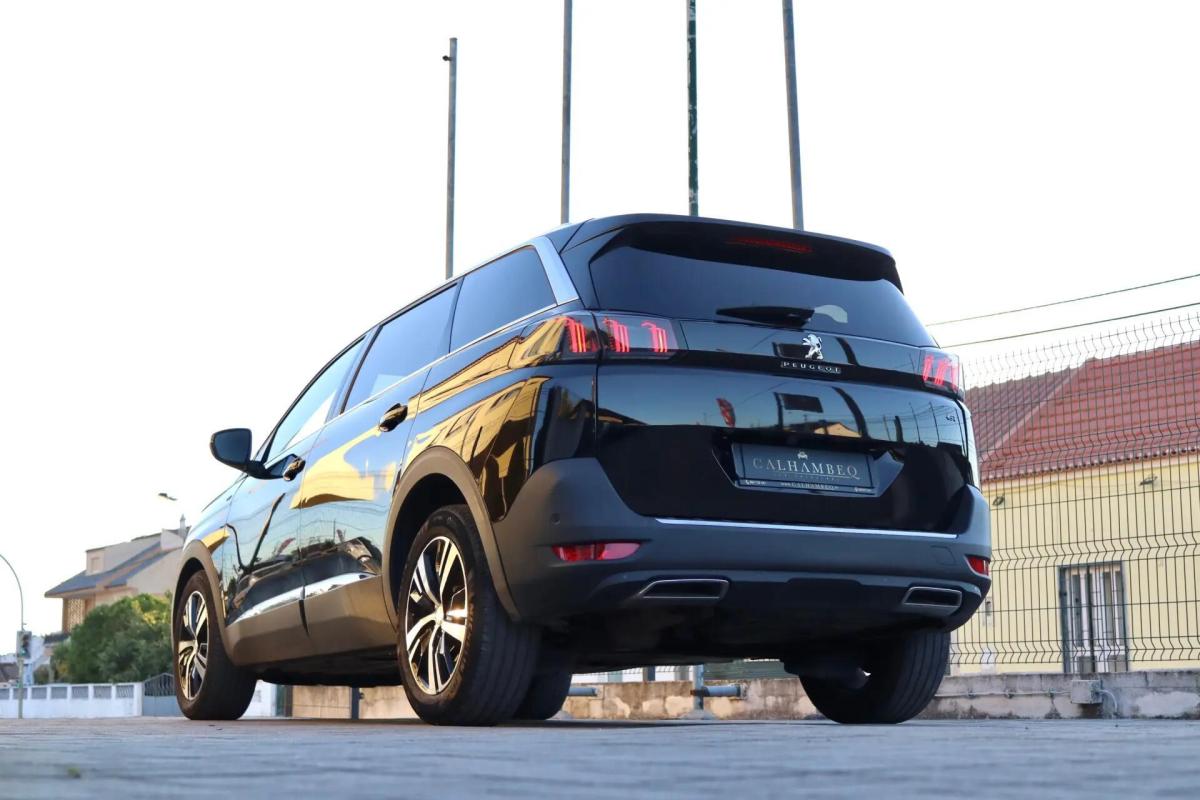 peugeot-5008-2021-gasolina-1199cc