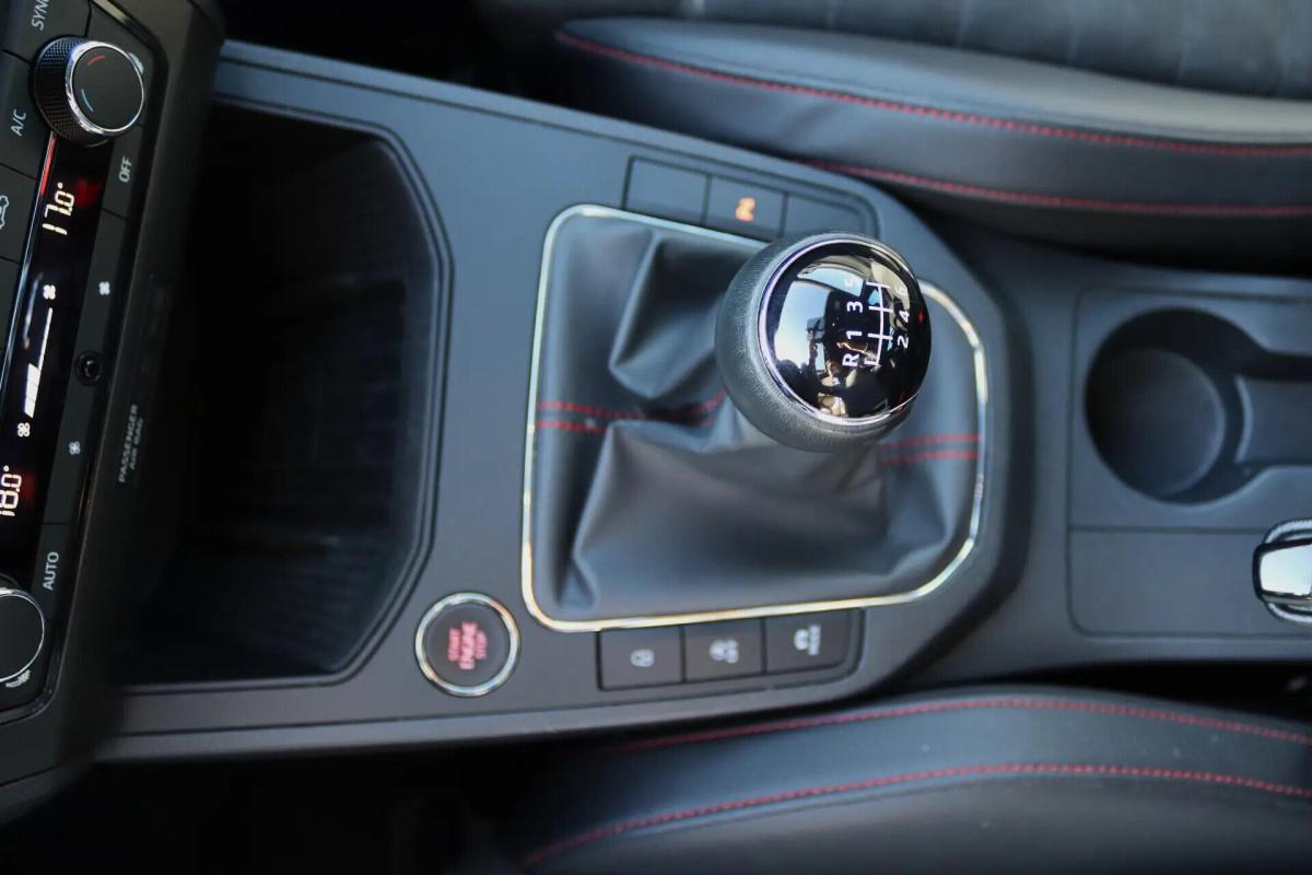 seat-ibiza-2021-gasolina-999cc