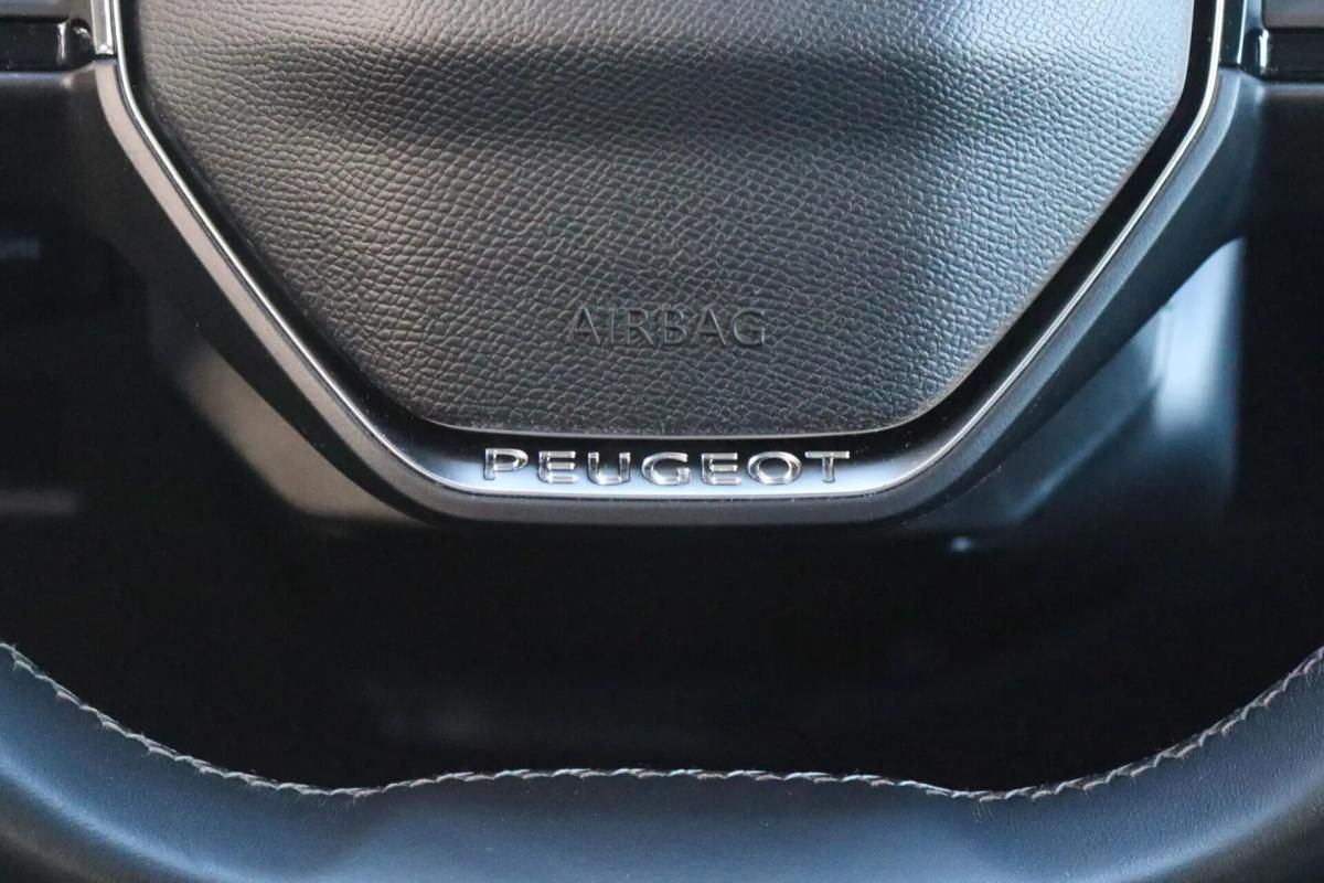 peugeot-3008-2022-hibrido-a-gasolina-1598cc