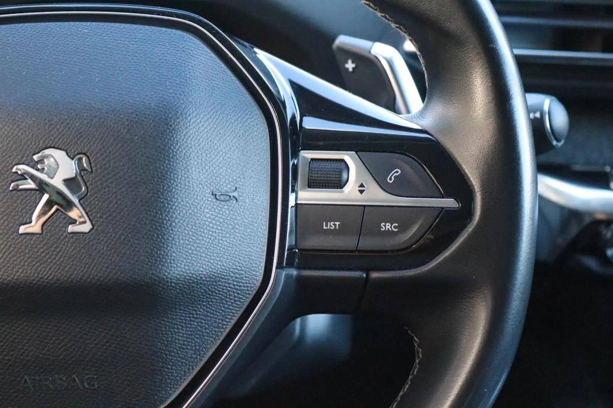 peugeot-3008-2022-hibrido-a-gasolina-1598cc