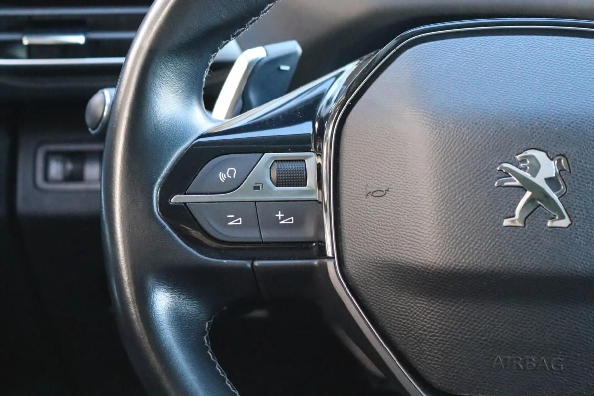 peugeot-3008-2022-hibrido-a-gasolina-1598cc