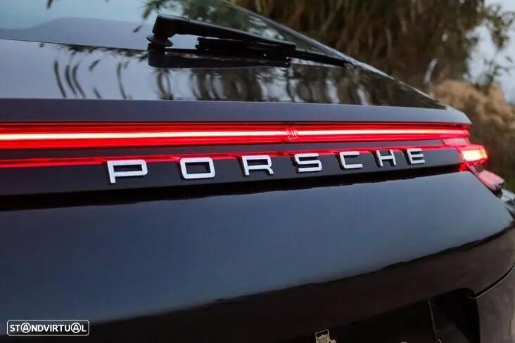 porsche-panamera-2018-hibrido-a-gasolina-2894cc