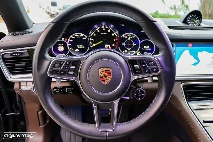 porsche-panamera-2018-hibrido-a-gasolina-2894cc