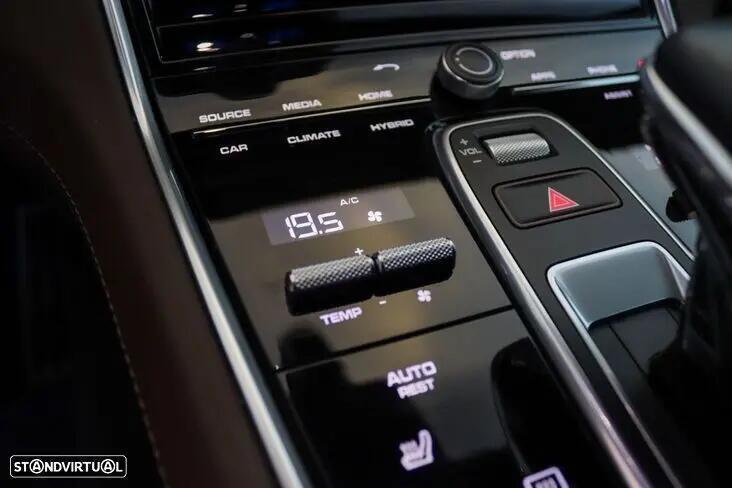 porsche-panamera-2018-hibrido-a-gasolina-2894cc
