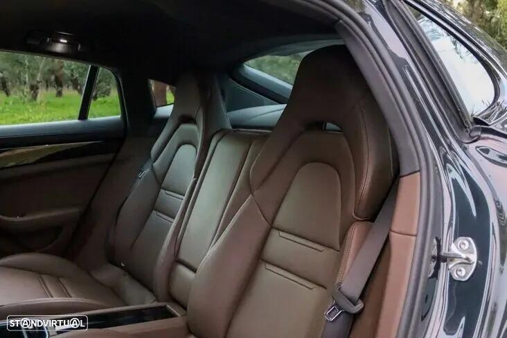 porsche-panamera-2018-hibrido-a-gasolina-2894cc