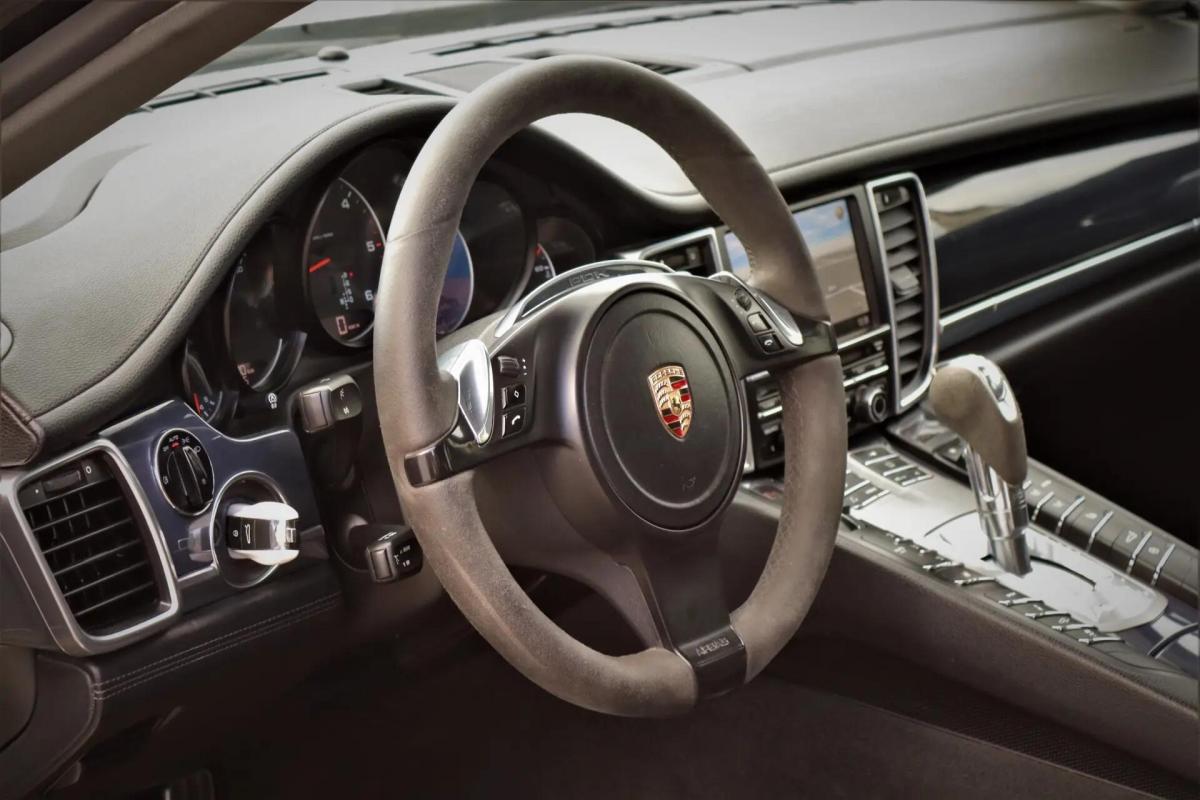 porsche-panamera-2012-diesel-2967cc