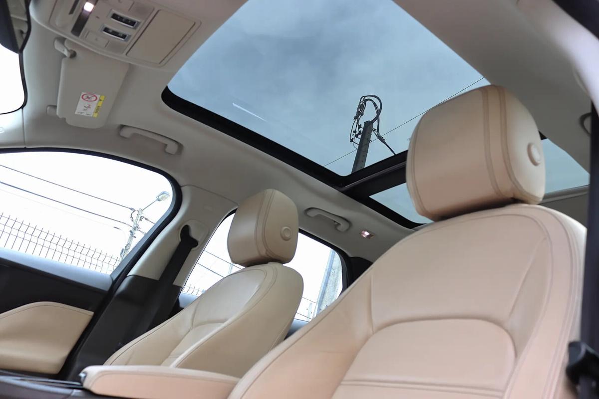 jaguar-f-pace-2018-diesel-1999cc