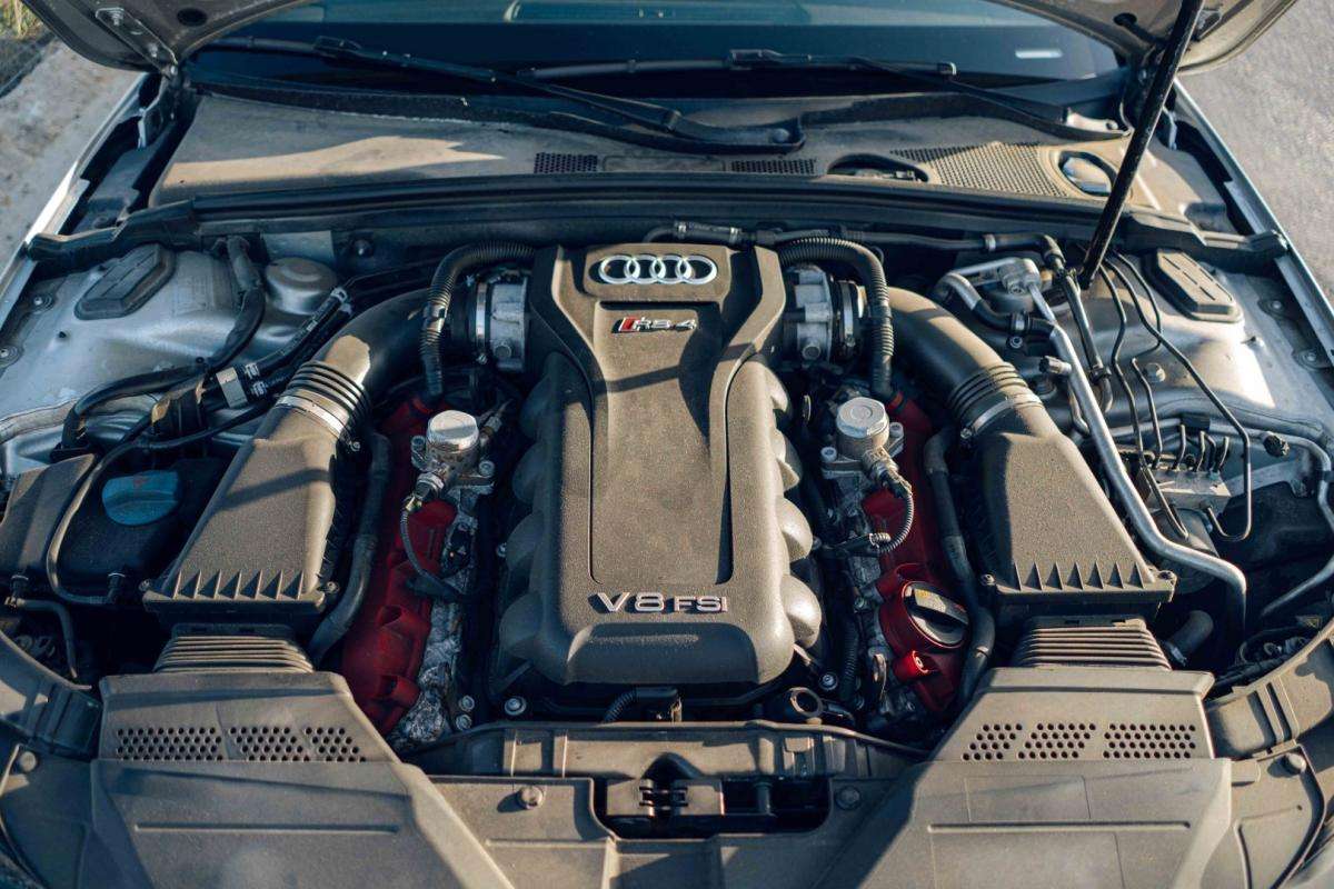 audi-rs4-2012-gasolina-4163cc