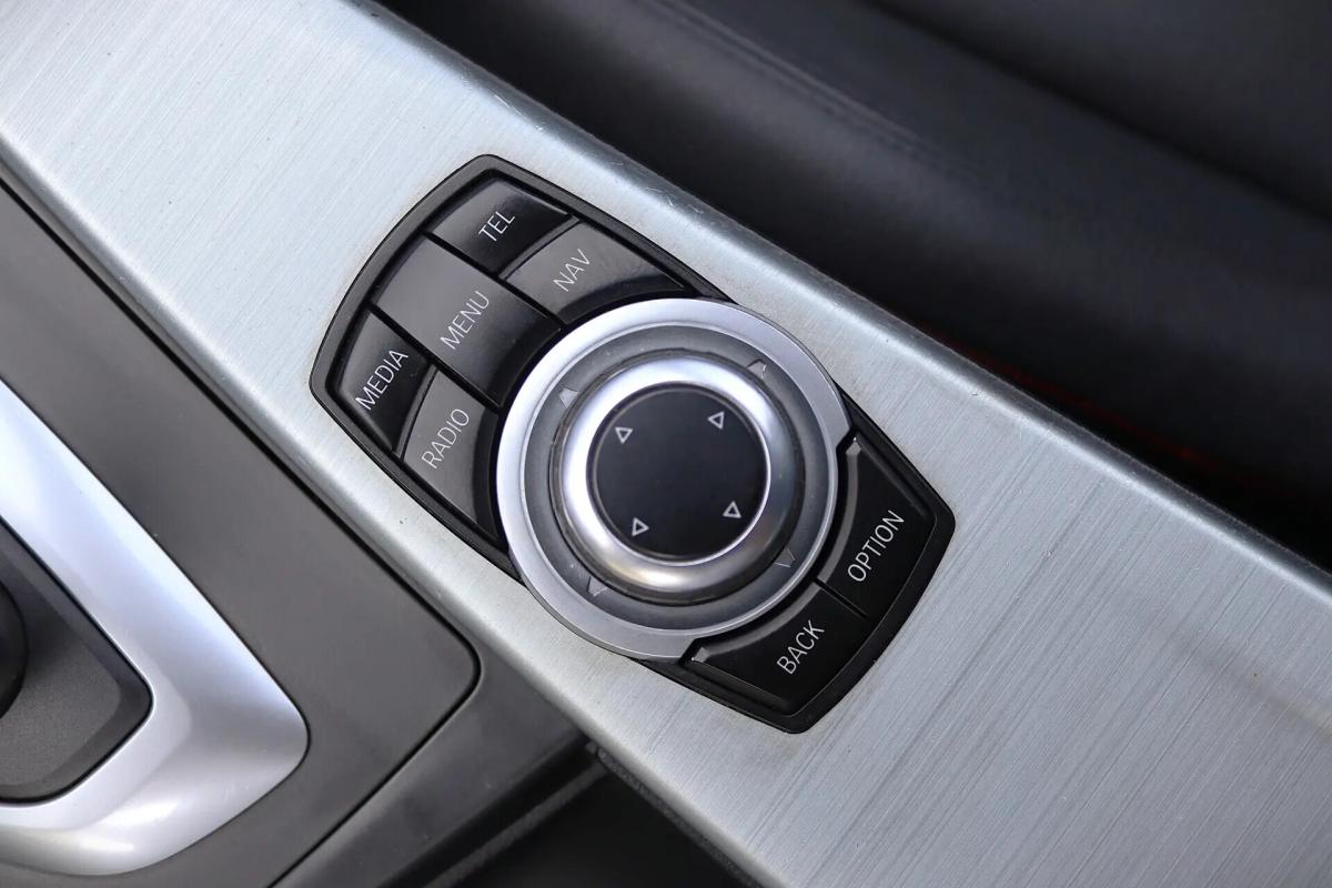 bmw-serie-3-318d-touring-2013-diesel-1995cc