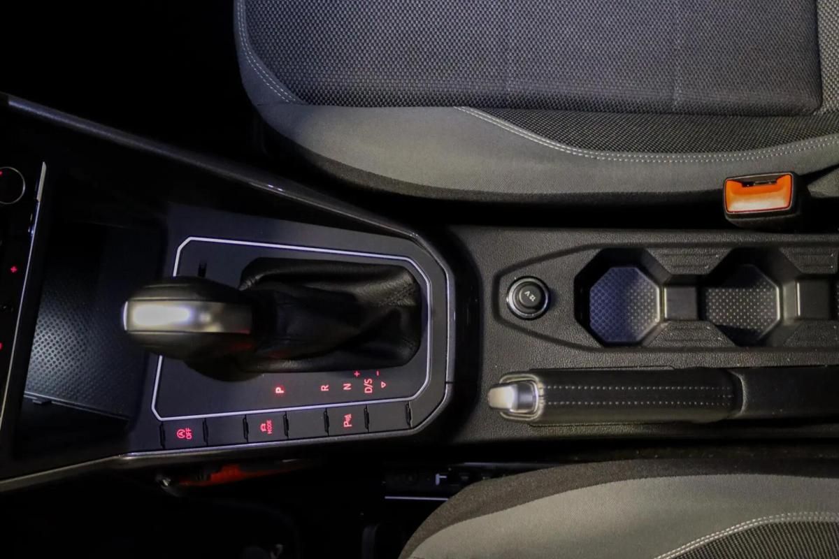 volkswagen-polo-2020-gasolina-999cc