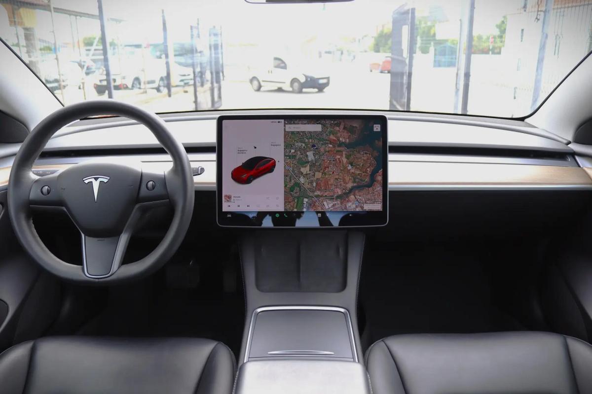 tesla-model-3-2021-eletrico-0cc