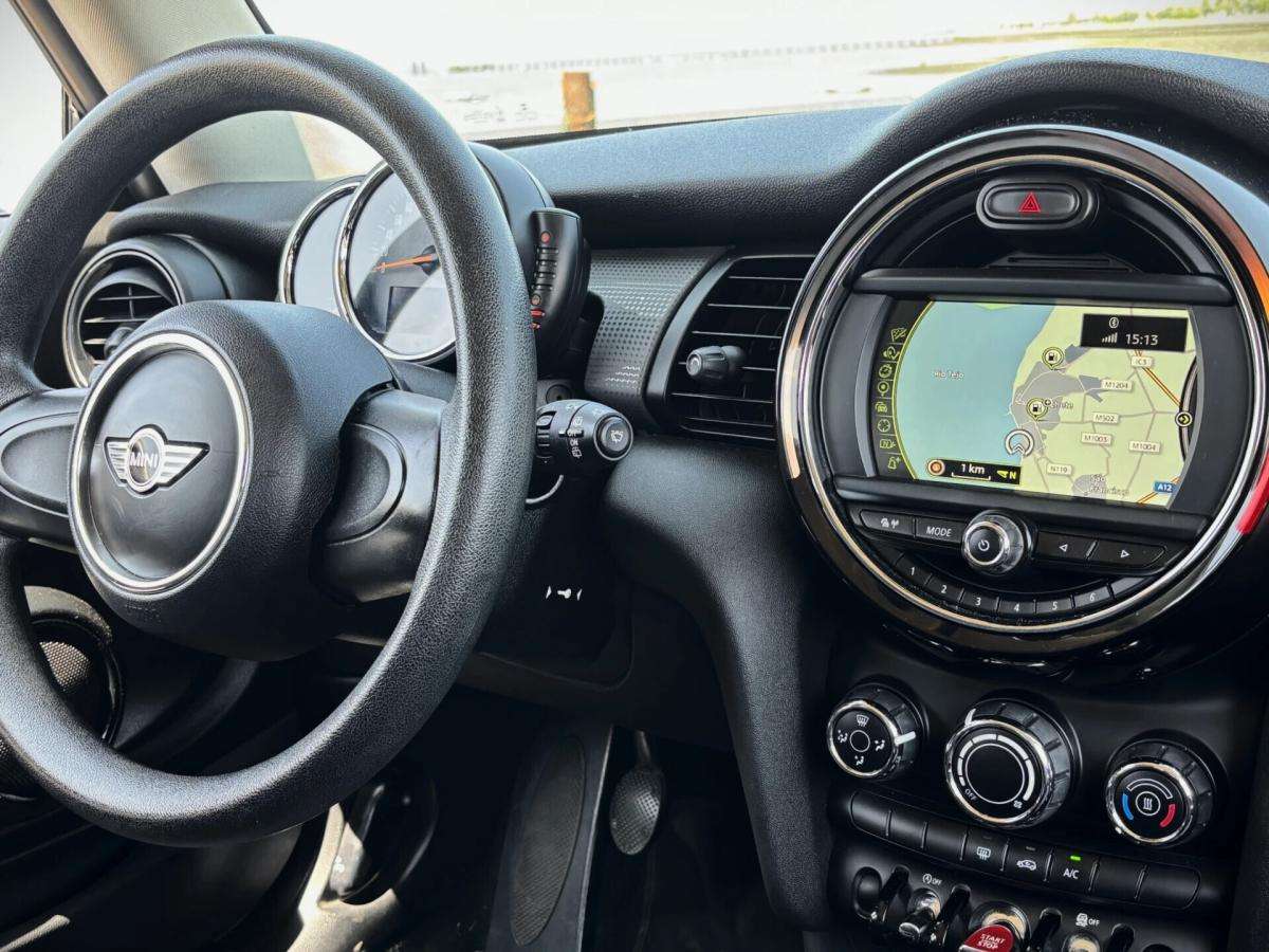 mini-cooper-d-2015-diesel-1496cc