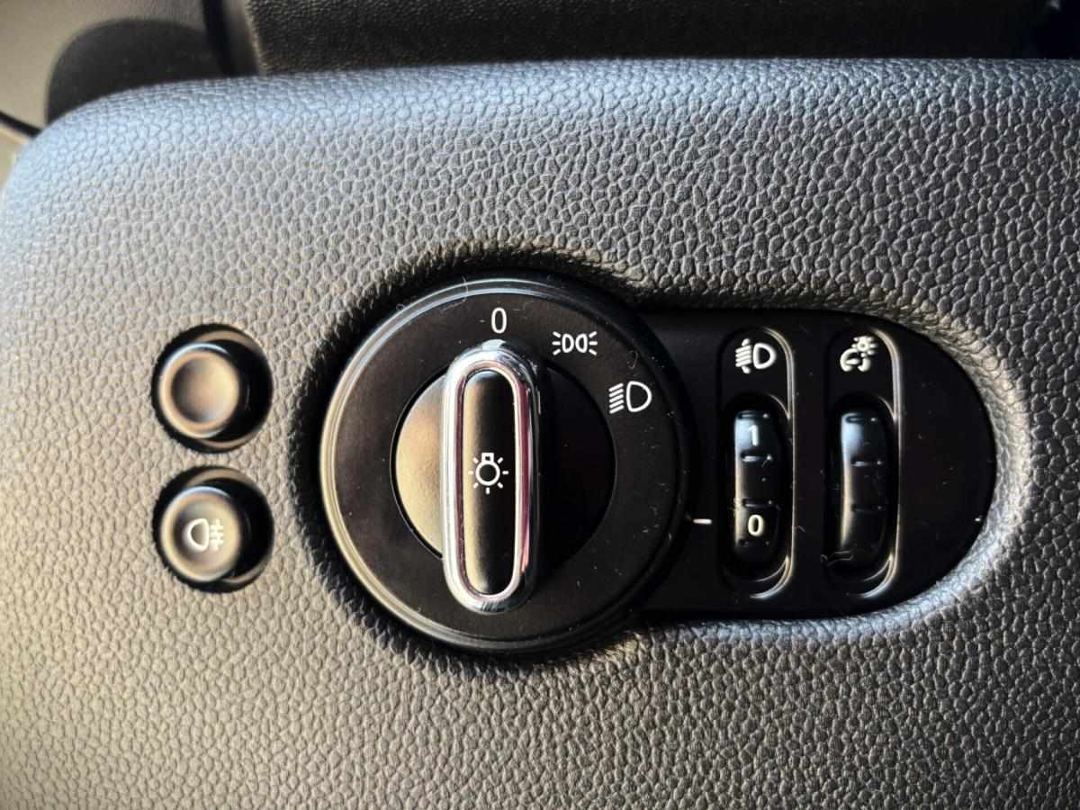 mini-cooper-d-2015-diesel-1496cc