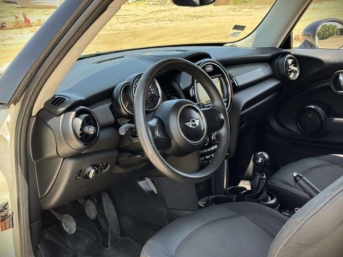 mini-cooper-d-2015-diesel-1496cc