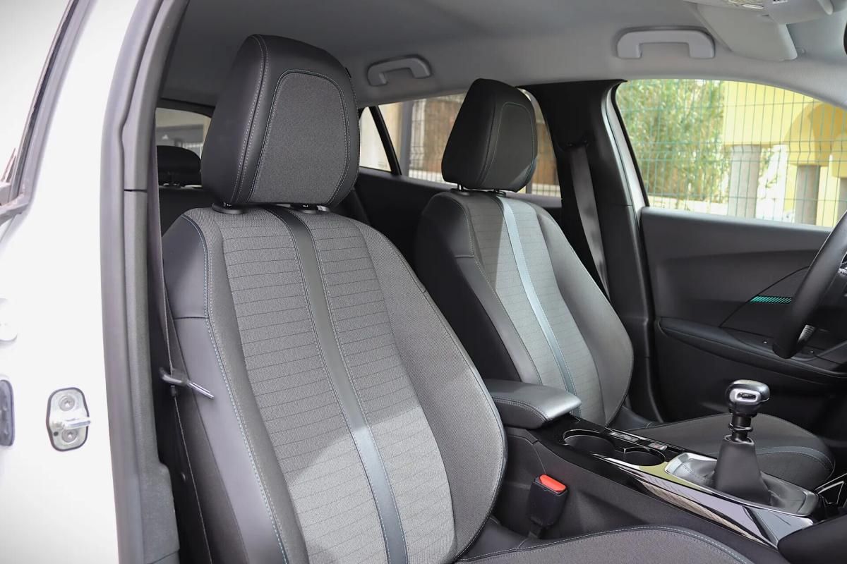 peugeot-2008-2022-gasolina-1199cc