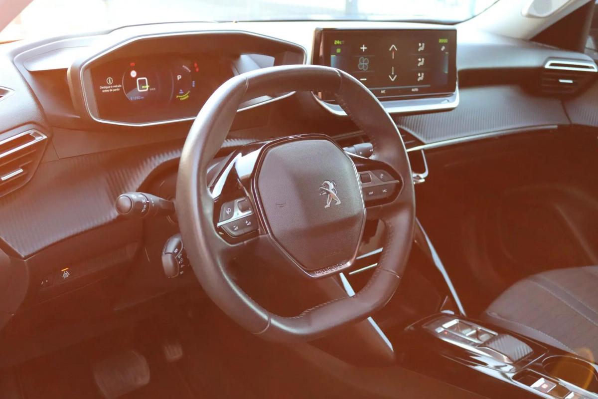 peugeot-e-2008-2022-eletrico-0cc