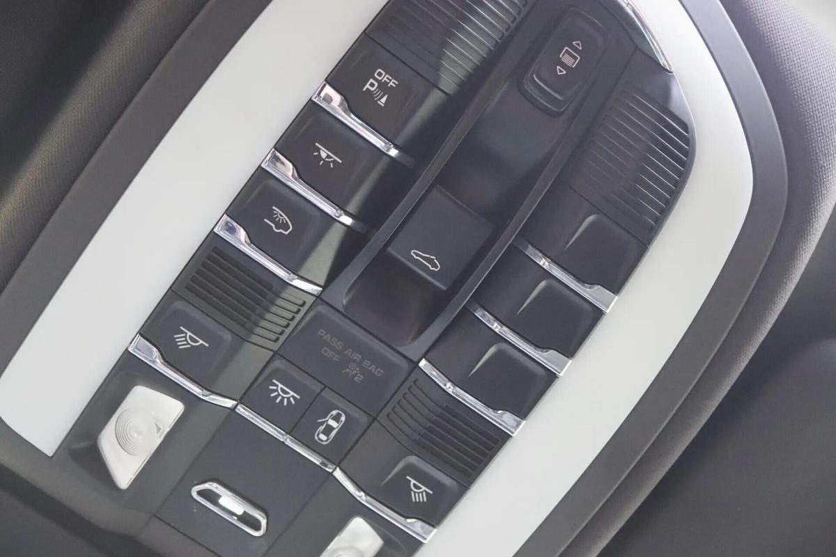 porsche-cayenne-2015-hibrido-a-gasolina-2995cc