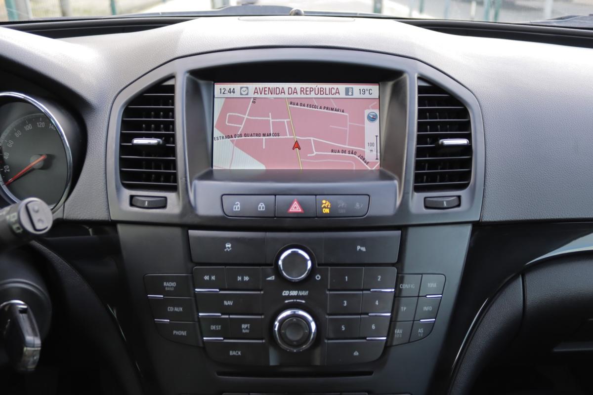 opel-insignia-sports-tourer-2010-diesel-1956cc