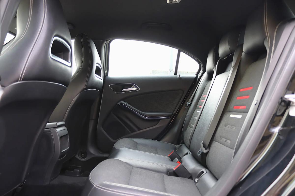 mercedes-benz-classe-a-a-180-cdi-2017-diesel-1461cc