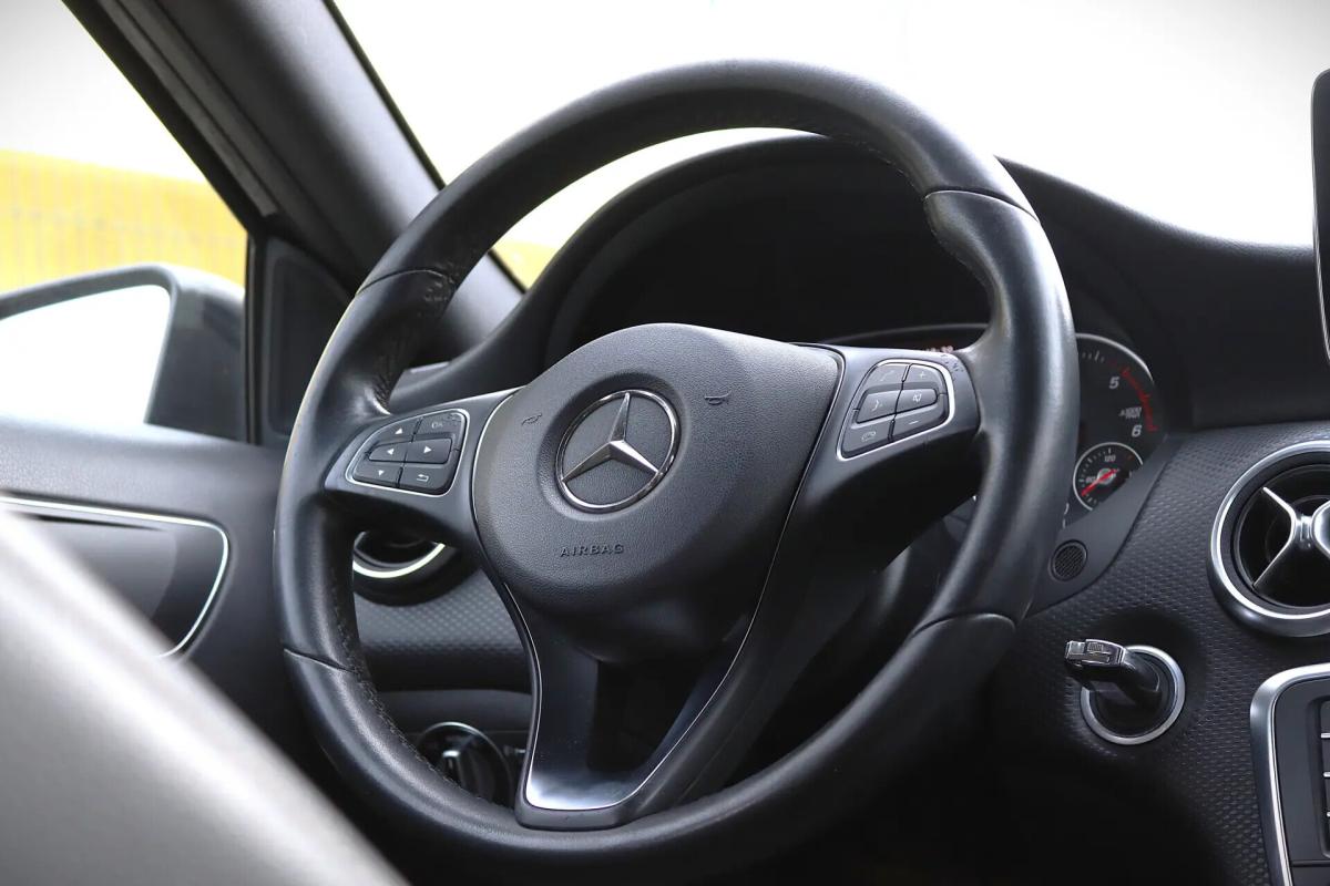 mercedes-benz-classe-a-a-180-cdi-2017-diesel-1461cc