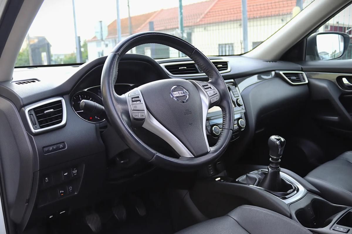nissan-x-trail-2015-diesel-1598cc