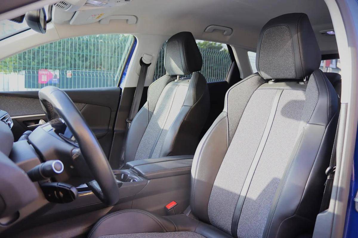 peugeot-3008-2019-diesel-1499cc