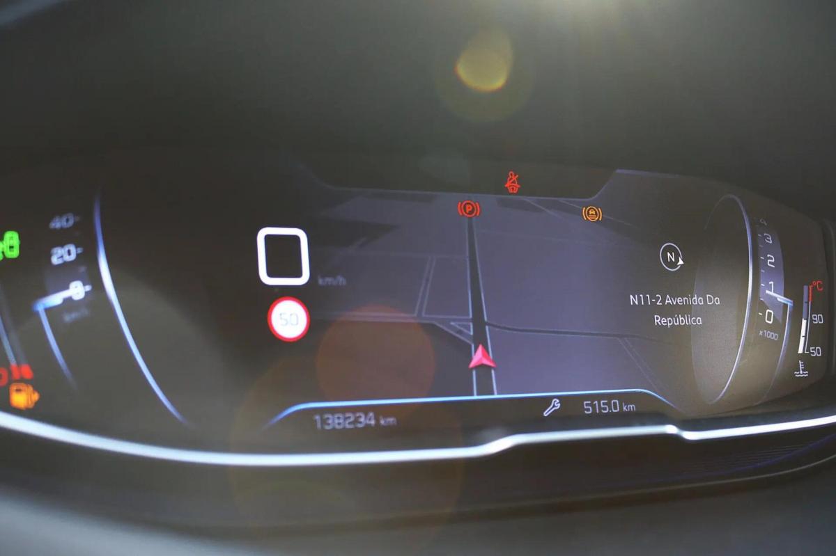 peugeot-3008-2019-diesel-1499cc