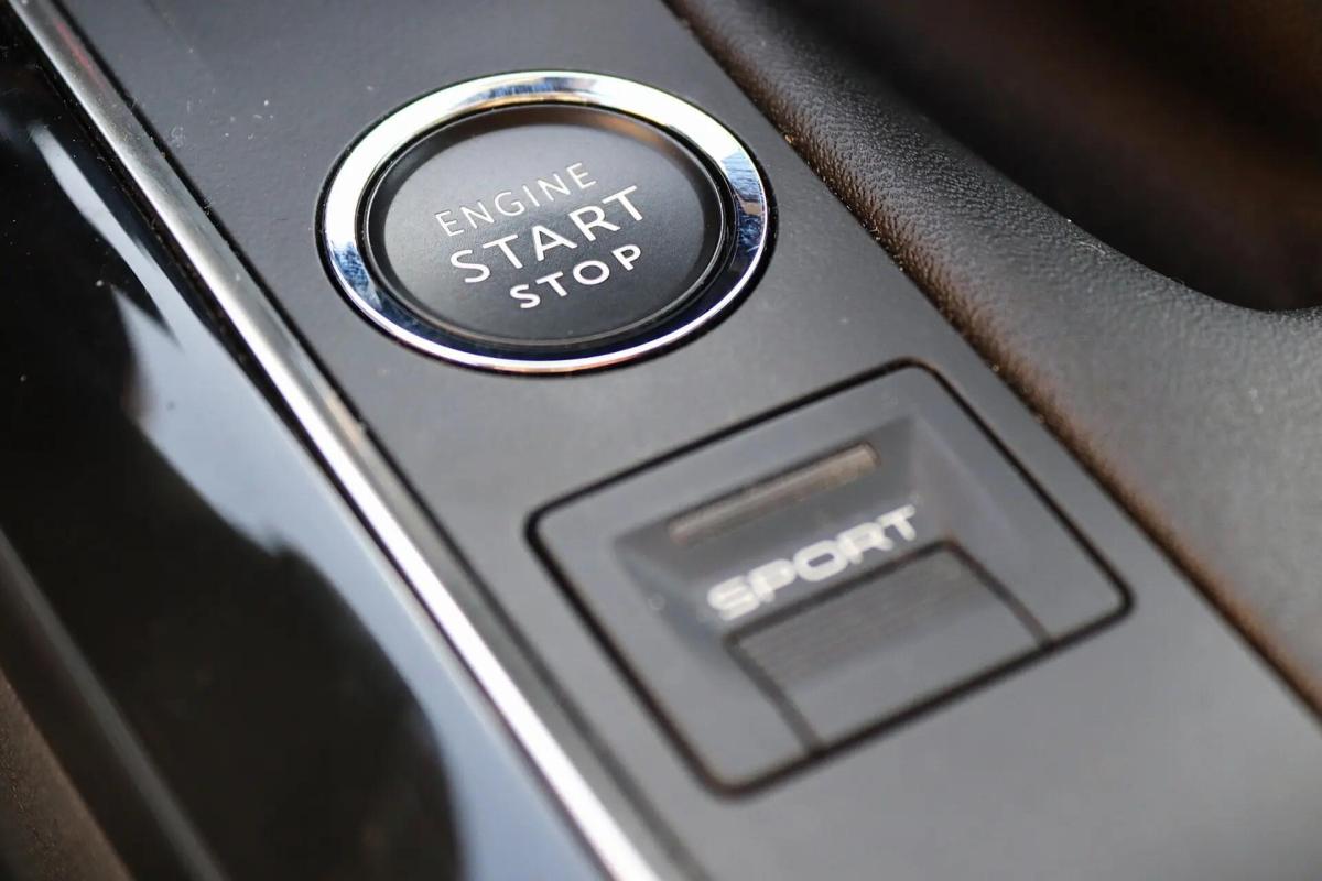 peugeot-3008-2019-diesel-1499cc
