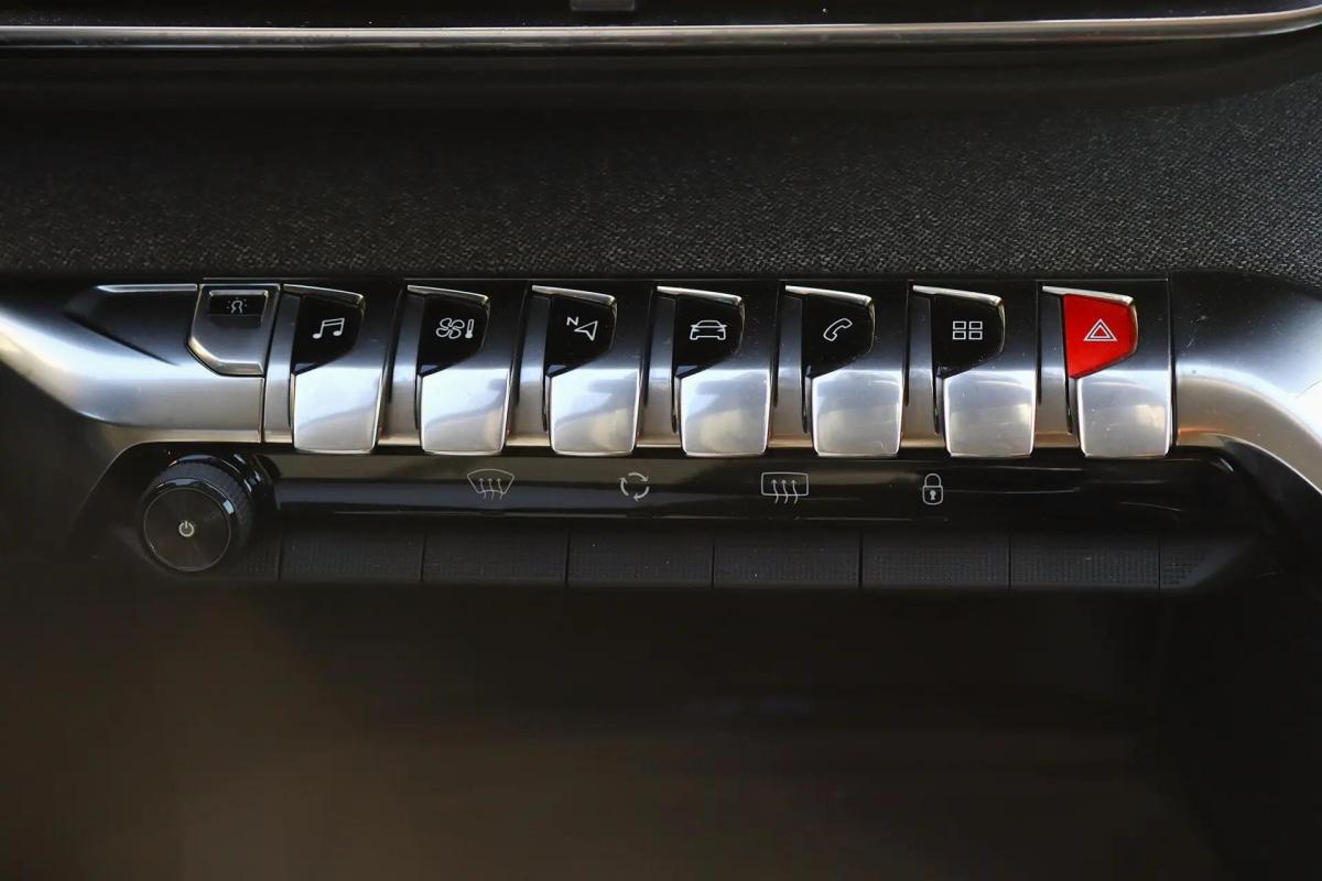 peugeot-3008-2019-diesel-1499cc