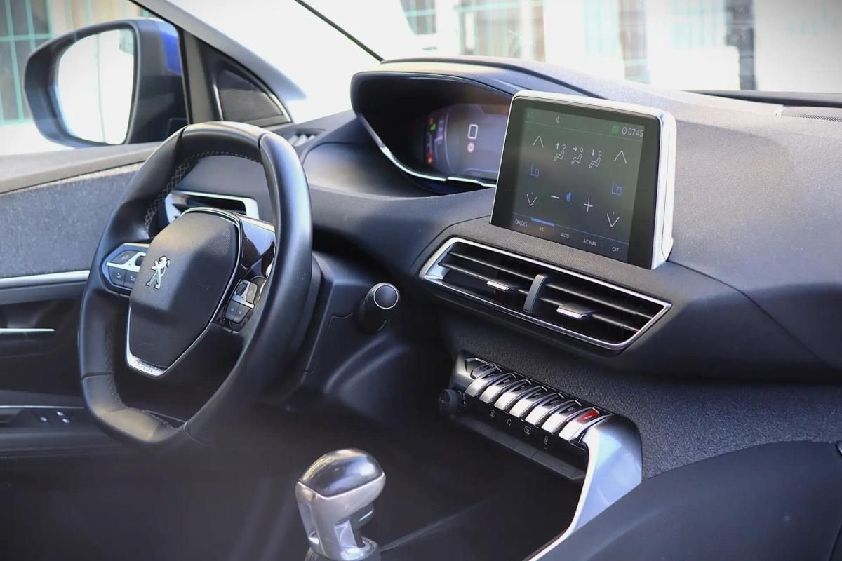 peugeot-3008-2019-diesel-1499cc