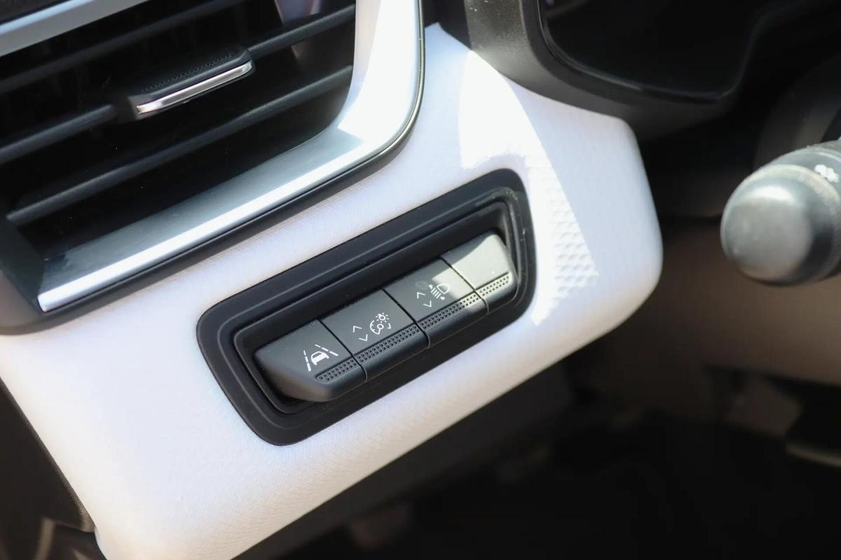 renault-clio-2023-gasolina-999cc