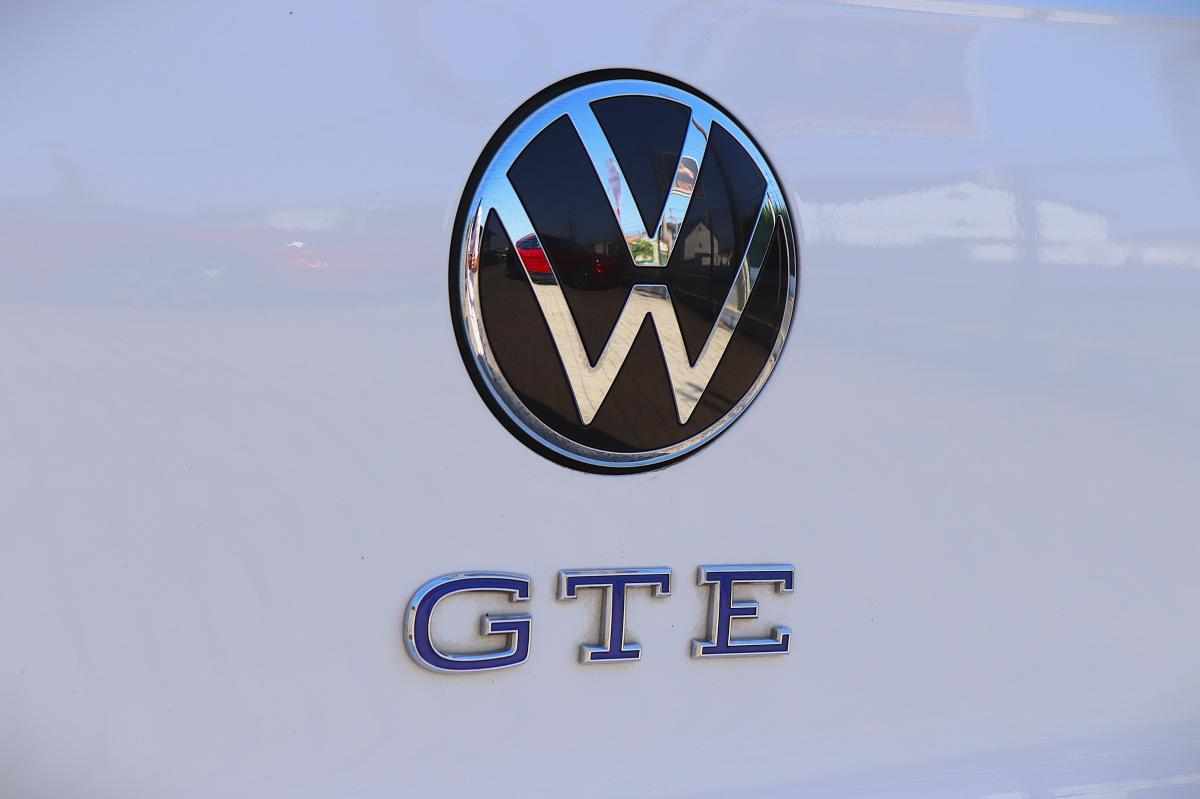 volkswagen-golf-2021-hibrido-1395cc