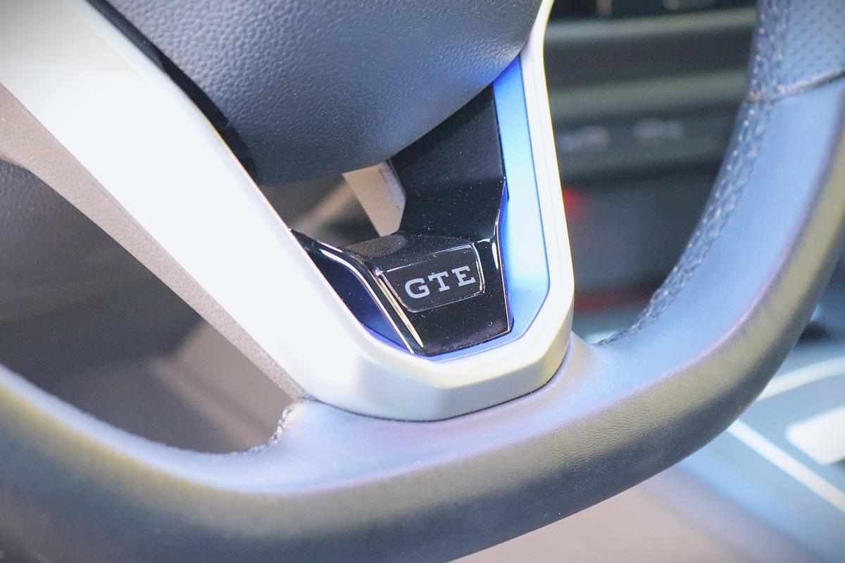 volkswagen-golf-2021-hibrido-1395cc