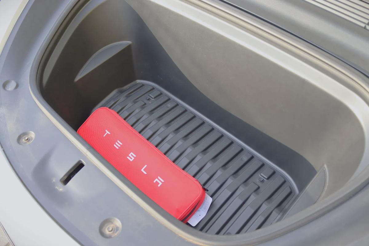 tesla-model-y-2022-eletrico-0cc