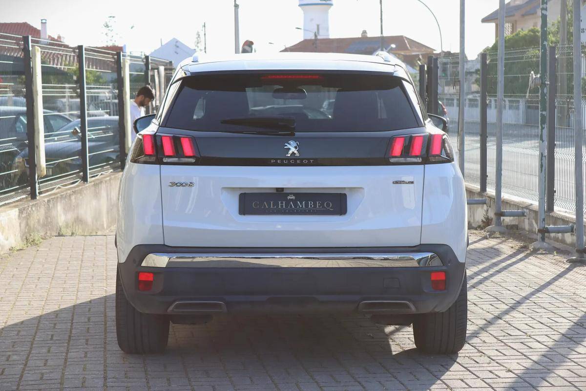 peugeot-3008-2020-diesel-1499cc