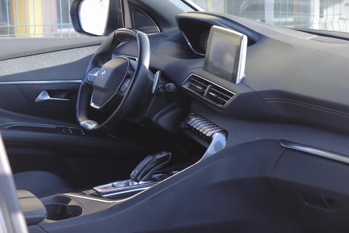 peugeot-3008-2020-diesel-1499cc