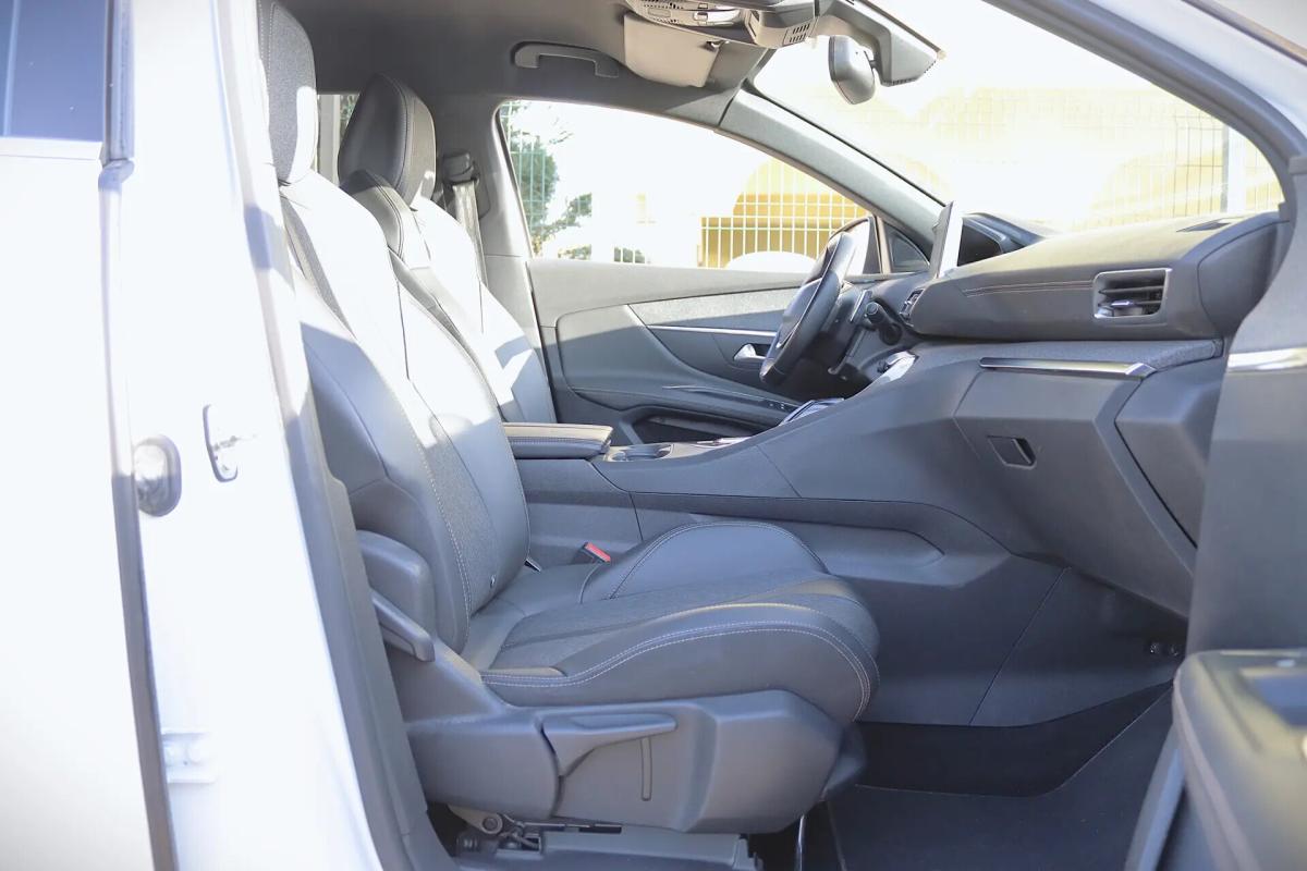 peugeot-3008-2020-diesel-1499cc