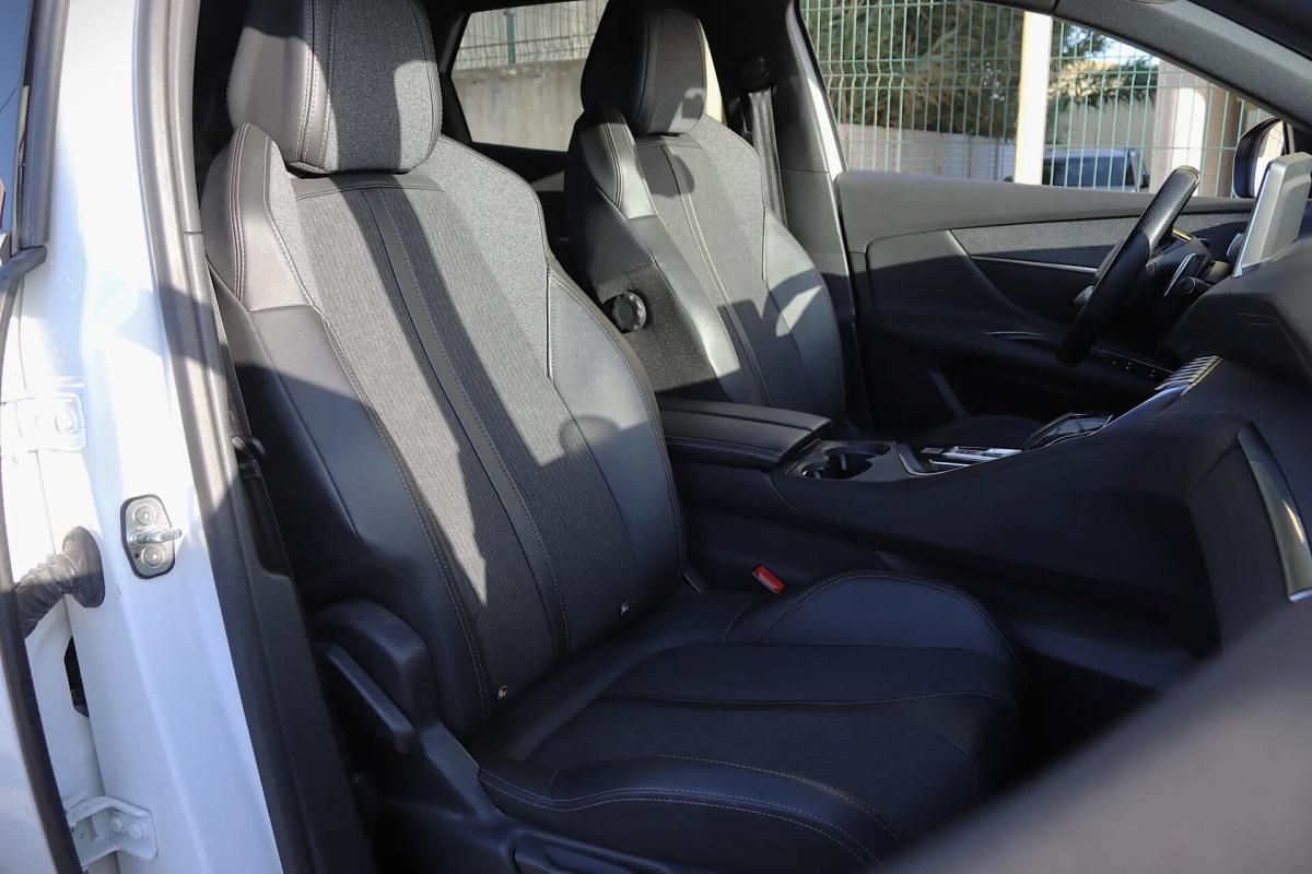 peugeot-3008-2020-diesel-1499cc