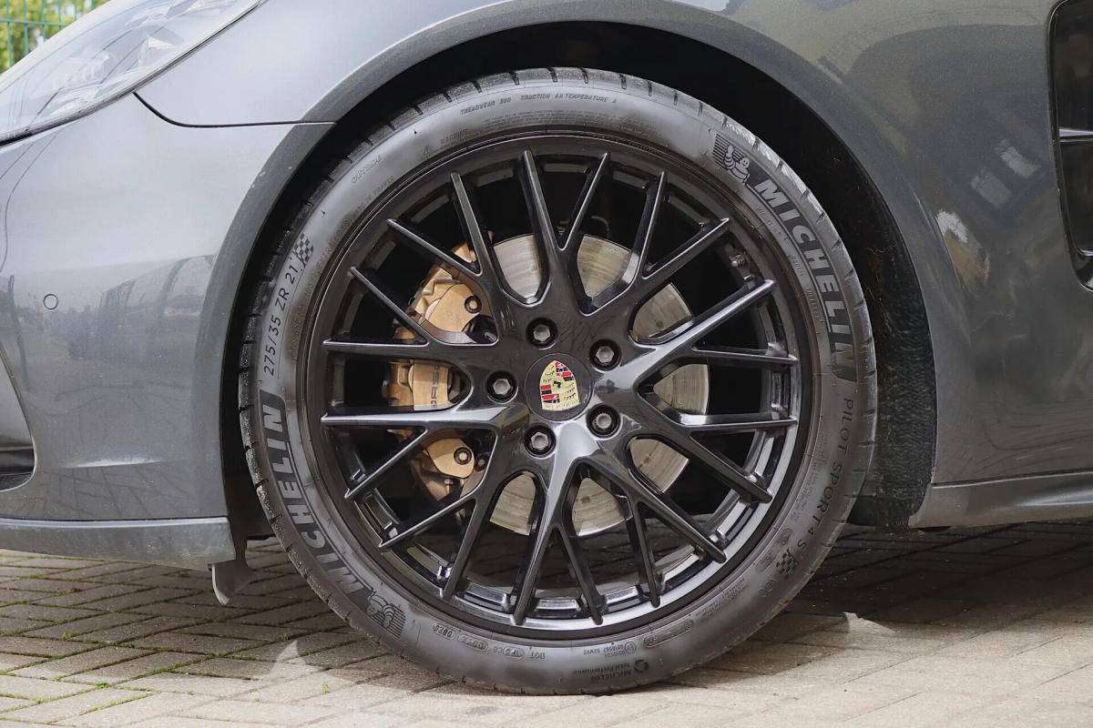 porsche-panamera-2017-diesel-3956cc